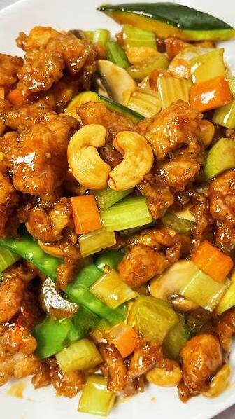Chicken W. Cashew Nuts